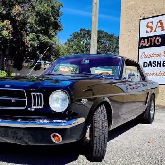 Thank you to @60s_n_80s for giving us the opportunity to bring his gorgeous Mustang back to life with a brand new, hand made vinyl headliner and custom dash! Certainly one we are proud of and we can’t thank our customers enough for all you do for us! #sargentupholsteryco #sargentfam #1960smustang #custommustang #classicmustangs